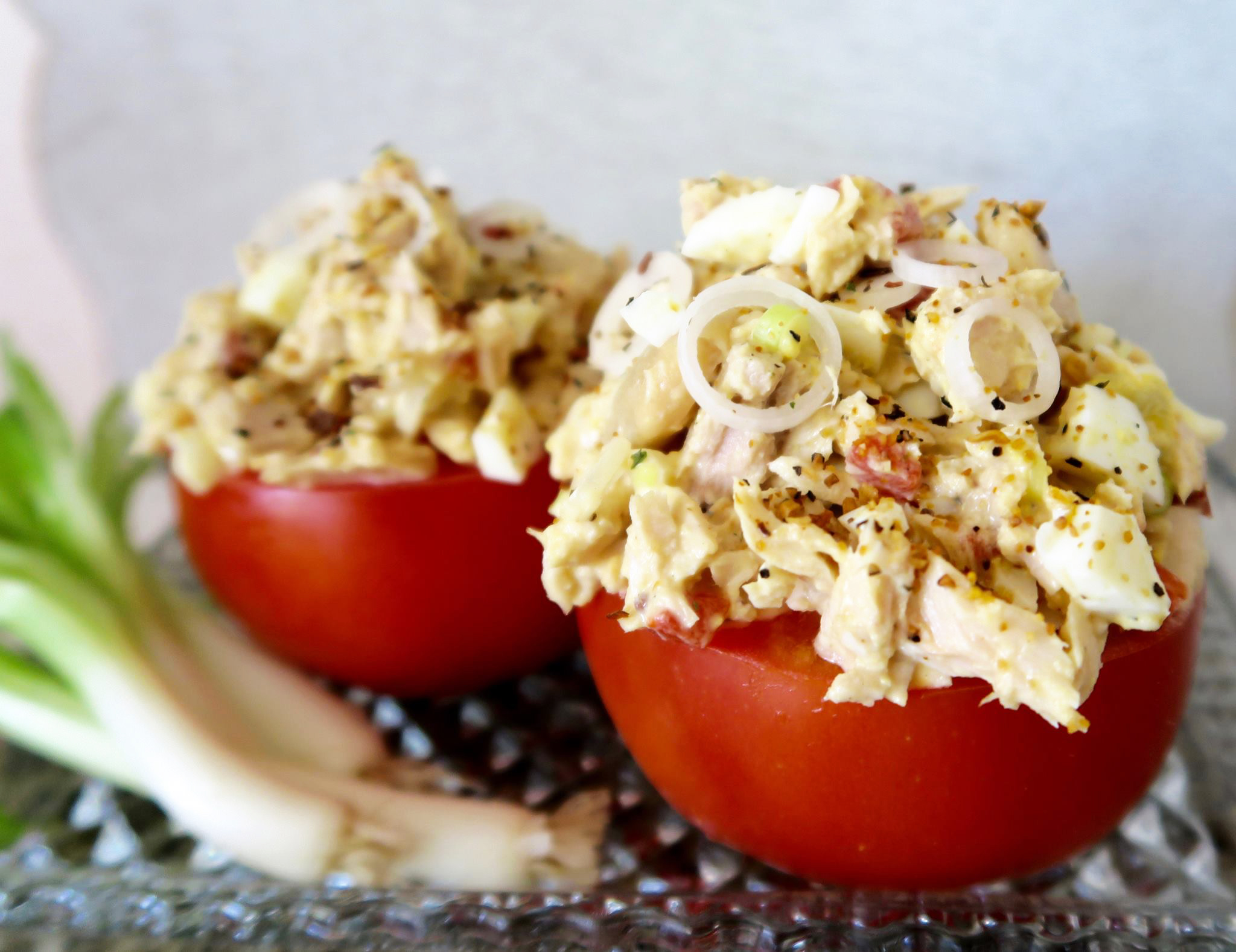 Tuna & Butter Bean Stuffed Tomatoes