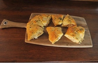 Reuben Crescent Crown